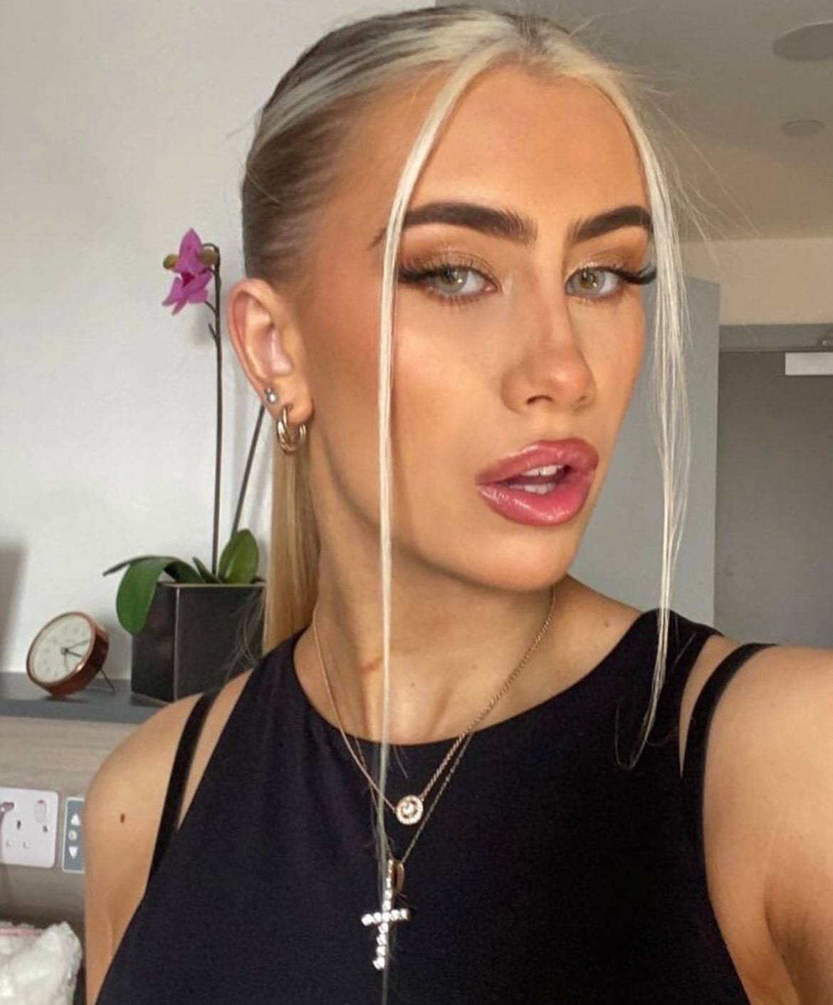 Gemstone Grey (LA Girl) Coloured Contact Lenses - EyeCandy Cosmetics
